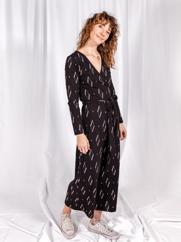 Rita Long Sleeve Jumpsuit - Diamond Vine Black - Image 4