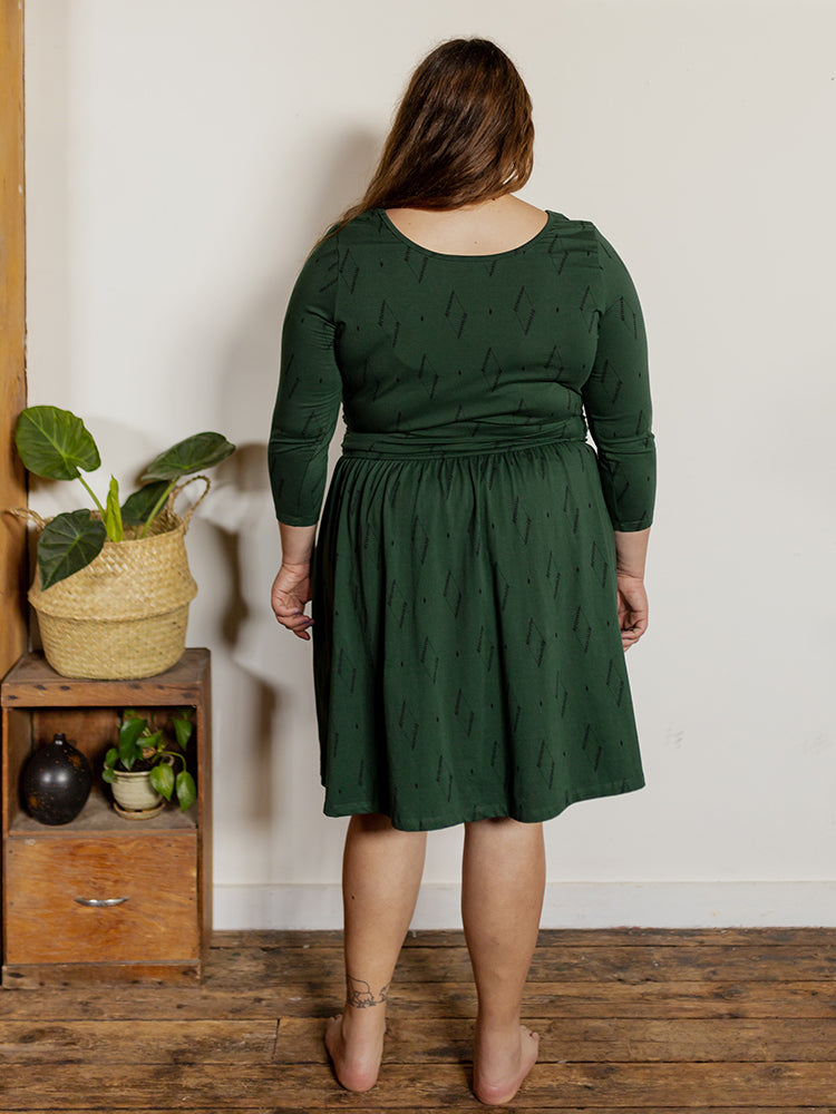 Novela Plus Size Dress - Diamond Vine Dark Sage - Image 3