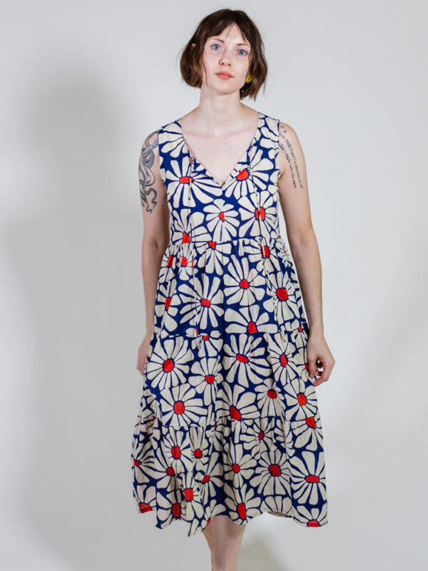 Thais Tiered Sleeveless Dress - Navy Floral - Image 5