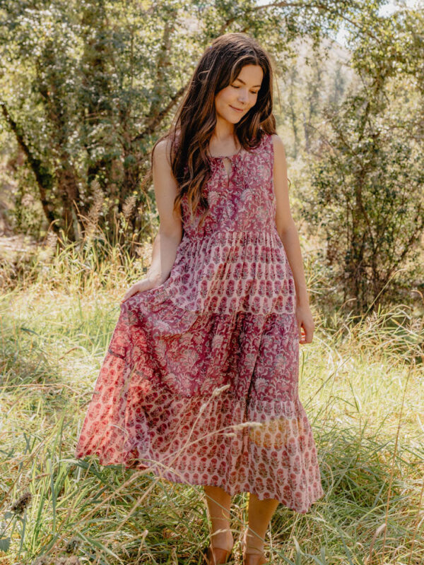 Thais Tiered Sleeveless Dress - Magenta Vine Floral - Image 7