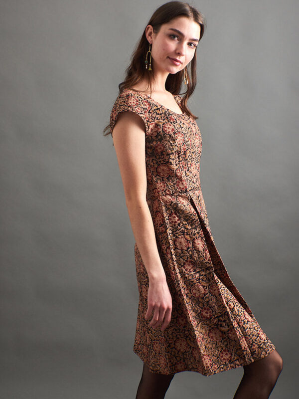Vintage Pleat Dress - Black Floral - Image 4