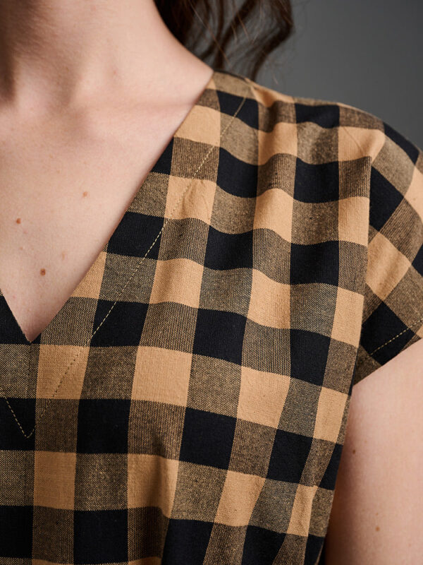 Padma Pocket Dress - Black and Tan Mix - Image 2