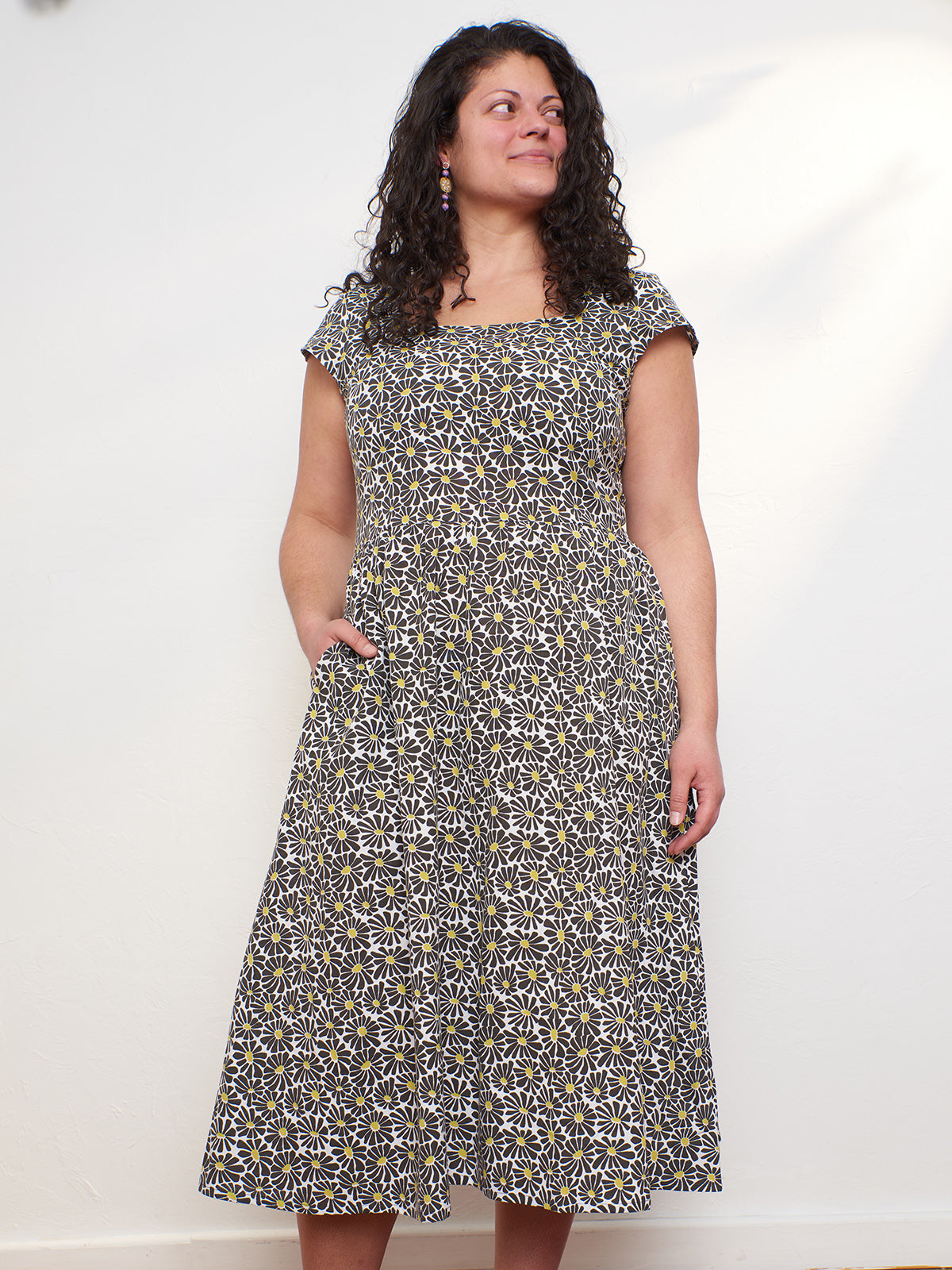 Rupi Midi Dress - Matisse Black - Image 8