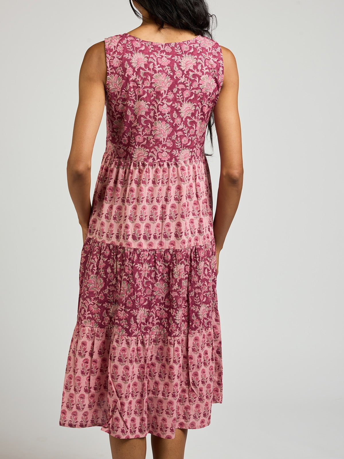 Thais Tiered Sleeveless Dress - Magenta Vine Floral - Image 9