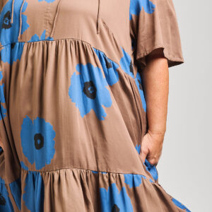 Adelaide Tiered Plus Size Mini Dress - Dark Oak - Image 3