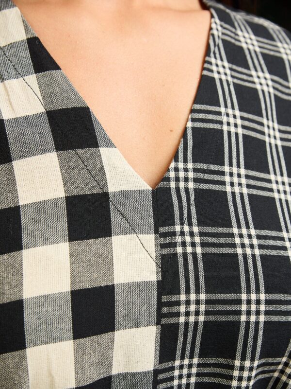 Padma Pocket Dress - Black and White Mix - Image 12