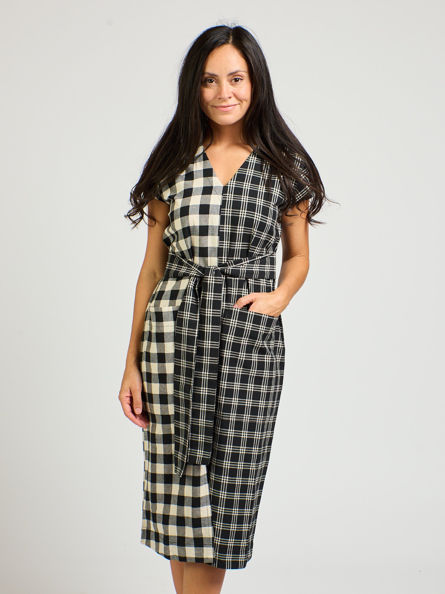 Padma Pocket Dress - Black and White Mix - Image 6