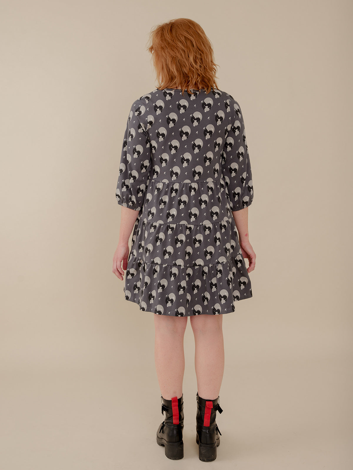 Bellini Long Sleeve Dress - Vase Cluster Graphite - Image 4