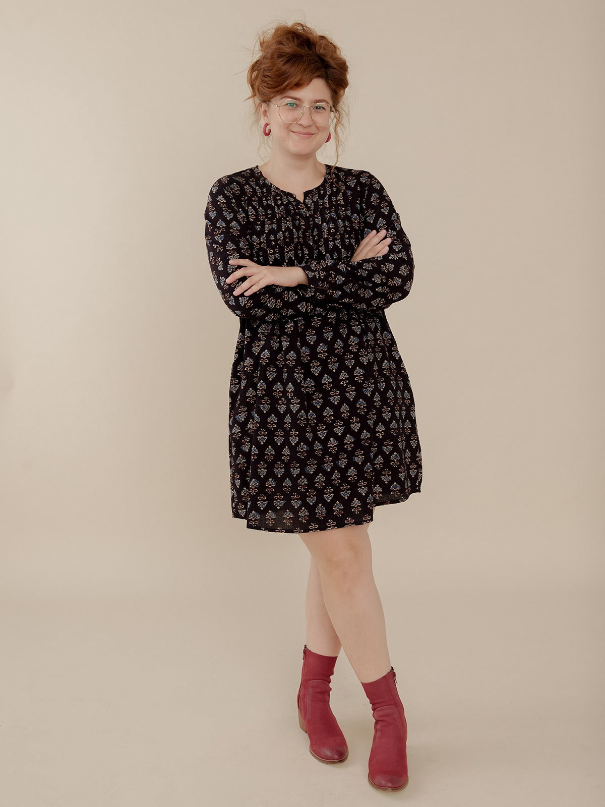 Victoria Tunic Dress - Black Mini Blossom - Image 1